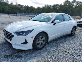 ✅ 2023 Hyundai Sonata SE • VIN: KMHL24JA9PA272214 • Лот: 68201785. Опубликован ранее на Copart с пробегом 57 170 миль. Бесплатный доступ к архиву аукционных продаж из США и подробный отчёт об истории автомобиля на DreamBid. Изображение 1.