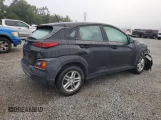 ✅ 2018 Hyundai Kona SE • VIN: KM8K12AA3JU101659 • Лот: 70092094. Опубликован ранее на Copart с пробегом 62 957 миль. Бесплатный доступ к архиву аукционных продаж из США и подробный отчёт об истории автомобиля на DreamBid. Изображение 3.