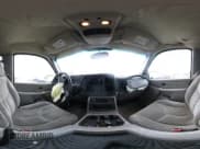 ✅ 2005 Chevrolet Suburban Z71 • VIN: 3GNFK16Z85G175820 • Lot: 43075693. Wystawiony na IAAI z przebiegiem 264 040 mil. Bezpłatny archiwum sprzedaży aukcyjnych z USA i szczegółowy raport historii pojazdu na DreamBid. Zdjęcie 20.