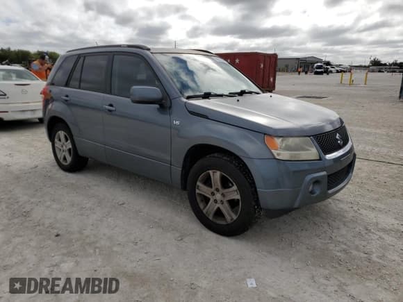 ✅ 2006 Suzuki Grand Vitara Luxury • VIN: JS3TE947X64103407 • Лот: 84637044. Опубликован ранее на Copart с пробегом 112 520 миль. Бесплатный доступ к архиву аукционных продаж из США и подробный отчёт об истории автомобиля на DreamBid. Изображение 4.