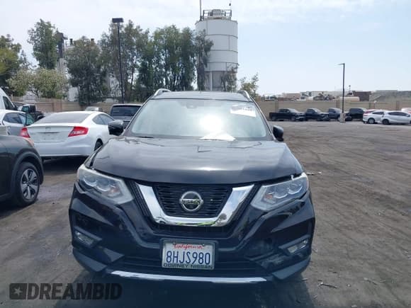 ✅ 2018 Nissan Rogue SV • VIN: JN8AT2MT1JW453333 • Lot: 42581049. Listed on IAAI with 49,734 mi. Free auction sales archive from the USA and detailed vehicle history report at DreamBid. Image 12.