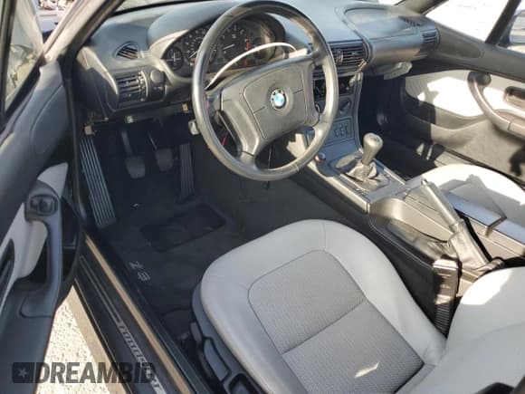 ✅ 1999 BMW Z3 2.5 • VIN: 4USCH9332XLF81796 • Lot: 87218624. Listed on Copart with 78,476 mi. Free auction sales archive from the USA and detailed vehicle history report at DreamBid. Image 8.