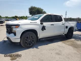 ✅ 2022 Chevrolet Silverado 1500 Custom • VIN: 1GCPABEK2NZ513531 • Лот: 70373615. Опубликован ранее на Copart с пробегом 91 060 миль. Бесплатный доступ к архиву аукционных продаж из США и подробный отчёт об истории автомобиля на DreamBid. Изображение 1.