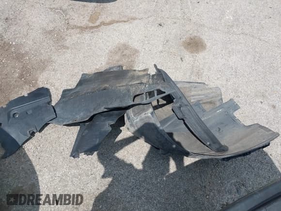 ✅ 2013 Dodge Charger RT Max • VIN: 2C3CDXDT5DH648406 • Lot: 42912959. Listed on IAAI with 193,696 mi. Free auction sales archive from the USA and detailed vehicle history report at DreamBid. Image 12.