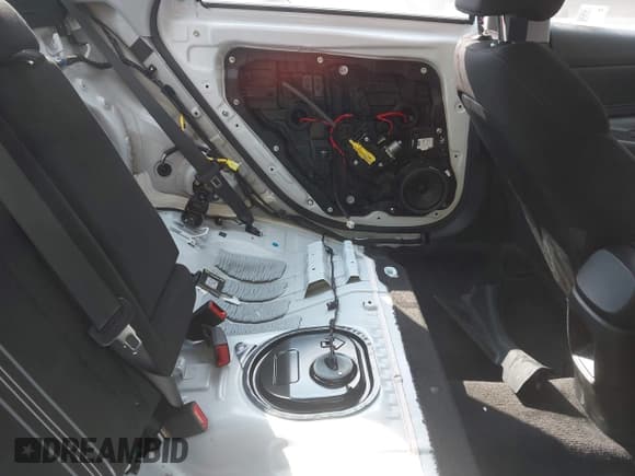 ✅ 2024 Hyundai Elantra SEL • VIN: KMHLS4DG5RU759945 • Lot: 43138961. Listed on IAAI with 39,139 mi. Free auction sales archive from the USA and detailed vehicle history report at DreamBid. Image 8.