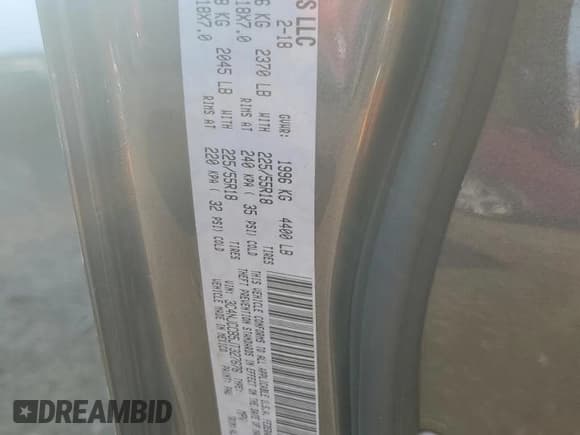 ✅ 2018 Jeep Compass Limited • VIN: 3C4NJCCB5JT327676 • Lot: 86208305. Listed on Copart with 111,649 mi. Free auction sales archive from the USA and detailed vehicle history report at DreamBid. Image 12.