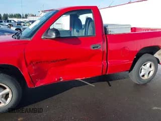 ✅ 1999 Dodge Dakota Sport • VIN: 1B7FL26P8XS248965 • Lot: 41280070. Wystawiony na IAAI z przebiegiem 155 066 mil. Bezpłatny archiwum sprzedaży aukcyjnych z USA i szczegółowy raport historii pojazdu na DreamBid. Zdjęcie 6.
