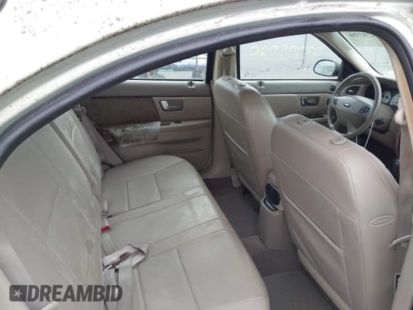 ✅ 2003 Ford Taurus • VIN: 1FAHP59S23A131967 • Лот: 43278720. Опубликован ранее на IAAI с пробегом 110 177 миль. Бесплатный доступ к архиву аукционных продаж из США и подробный отчёт об истории автомобиля на DreamBid. Изображение 8.