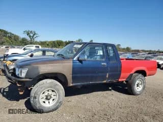 ✅ 1991 Toyota Pickup DLX • VIN: JT4VN13G4M5045635 • Лот: 74005474. Опубликован ранее на Copart с пробегом 162 879 миль. Бесплатный доступ к архиву аукционных продаж из США и подробный отчёт об истории автомобиля на DreamBid. Изображение 1.