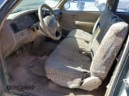 ✅ 1995 Toyota T100 DX • VIN: JT4VD12E0S0005758 • Lot: 74018364. Wystawiony na Copart z przebiegiem 394 656 mil. Bezpłatny archiwum sprzedaży aukcyjnych z USA i szczegółowy raport historii pojazdu na DreamBid. Zdjęcie 7.