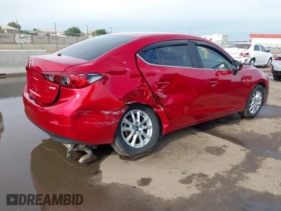 ✅ 2018 Mazda 3 Sport • VIN: 3MZBN1U78JM159769 • Lot: 43773833. Listed on IAAI with 35,989 mi. Free auction sales archive from the USA and detailed vehicle history report at DreamBid. Image 4.