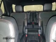 ✅ 2018 Ford Explorer XLT • VIN: 1FM5K8D83JGA97892 • Lot: 91930285. Wystawiony na Copart z przebiegiem 98 603 mil. Bezpłatny archiwum sprzedaży aukcyjnych z USA i szczegółowy raport historii pojazdu na DreamBid. Zdjęcie 10.