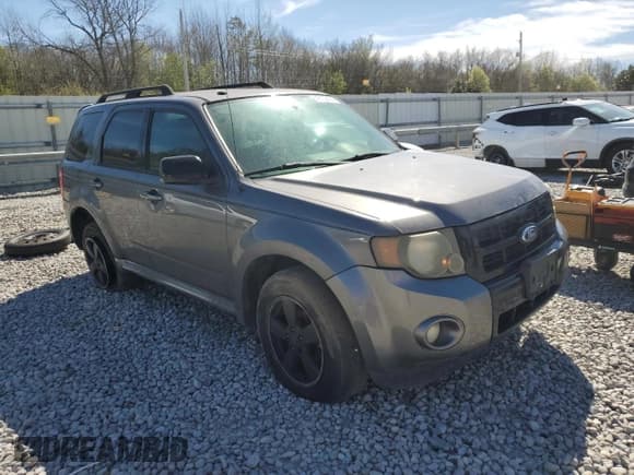 ✅ 2012 Ford Escape XLT • VIN: 1FMCU9DG3CKA87281 • Лот: 49702405. Опубликован ранее на Copart с пробегом 220 244 миль. Бесплатный доступ к архиву аукционных продаж из США и подробный отчёт об истории автомобиля на DreamBid. Изображение 4.