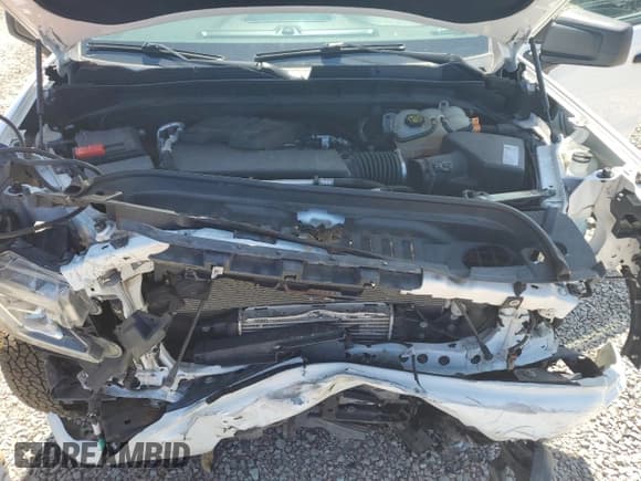 ✅ 2019 GMC Sierra 1500 Elevation • VIN: 1GTP9CEK7KZ197411 • Lot: 61555745. Wystawiony na Copart z przebiegiem 69 433 mil. Bezpłatny archiwum sprzedaży aukcyjnych z USA i szczegółowy raport historii pojazdu na DreamBid. Zdjęcie 11.