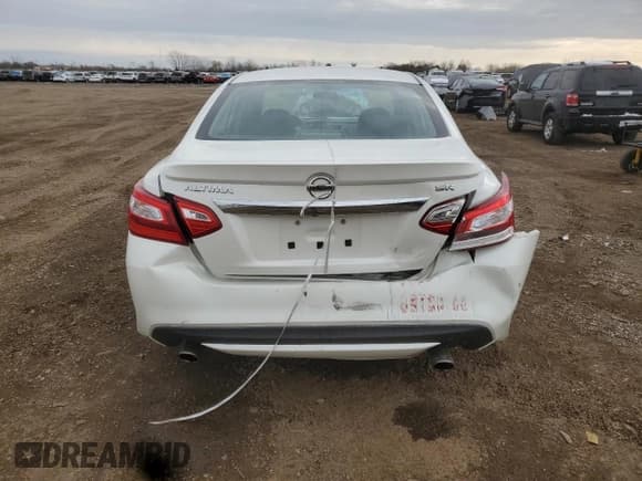 ✅ 2016 Nissan Altima SR • VIN: 1N4AL3AP8GC159162 • Lot: 92269125. Listed on Copart with 86,652 mi. Free auction sales archive from the USA and detailed vehicle history report at DreamBid. Image 6.