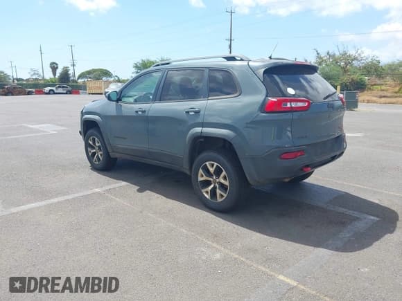 ✅ 2015 Jeep Cherokee Trailhawk • VIN: 1C4PJMBB6FW619726 • Лот: 42773816. Опубликован ранее на IAAI с пробегом 119 471 миль. Бесплатный доступ к архиву аукционных продаж из США и подробный отчёт об истории автомобиля на DreamBid. Изображение 3.