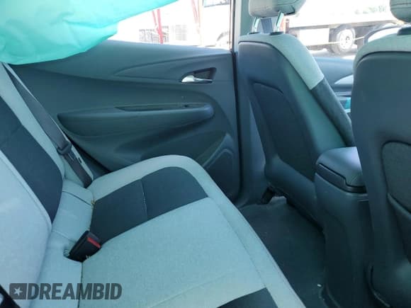 ✅ 2017 Chevrolet Bolt EV LT • VIN: 1G1FW6S04H4129297 • Lot: 58621624. Wystawiony na Copart z przebiegiem 45 775 mil. Bezpłatny archiwum sprzedaży aukcyjnych z USA i szczegółowy raport historii pojazdu na DreamBid. Zdjęcie 10.