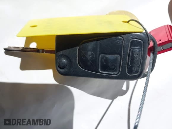 ✅ 2012 Mercedes-Benz Sprinter Cargo • VIN: WD3PE7CC6C5714120 • Lot: 43349478. Wystawiony na IAAI z przebiegiem 108 930 mil. Bezpłatny archiwum sprzedaży aukcyjnych z USA i szczegółowy raport historii pojazdu na DreamBid. Zdjęcie 11.