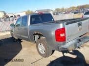 ✅ 2007 Chevrolet Silverado 1500 1LT • VIN: 2GCEC13J171730196 • Lot: 43476968. Wystawiony na IAAI z przebiegiem 319 737 mil. Bezpłatny archiwum sprzedaży aukcyjnych z USA i szczegółowy raport historii pojazdu na DreamBid. Zdjęcie 3.