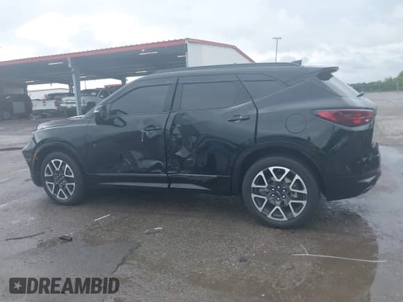 ✅ 2024 Chevrolet Blazer RS • VIN: 3GNKBERS3RS277937 • Lot: 42777897. Listed on IAAI with 37,721 mi. Free auction sales archive from the USA and detailed vehicle history report at DreamBid. Image 14.