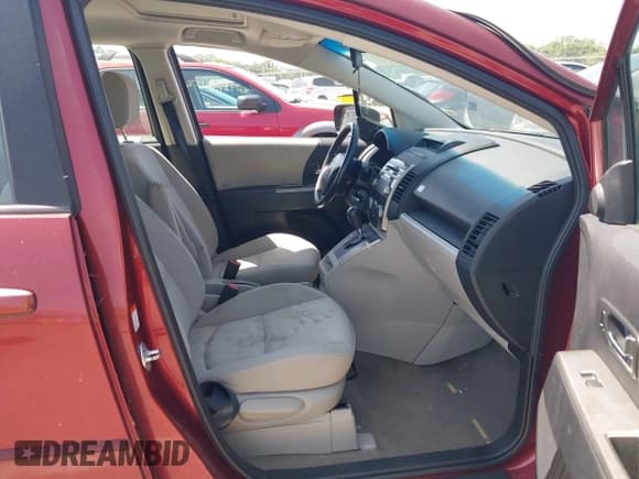 ✅ 2008 Mazda 5 Grand Touring • VIN: JM1CR293480309932 • Lot: 42753245. Wystawiony na IAAI z przebiegiem 146 716 mil. Bezpłatny archiwum sprzedaży aukcyjnych z USA i szczegółowy raport historii pojazdu na DreamBid. Zdjęcie 5.