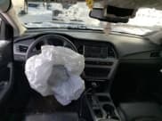 ✅ 2015 Hyundai Sonata Sport • VIN: 5NPE34AF1FH216197 • Лот: 73415172. Опубликован ранее на Copart с пробегом Не указан. Бесплатный доступ к архиву аукционных продаж из США и подробный отчёт об истории автомобиля на DreamBid. Изображение 8.