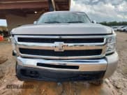 ✅ 2009 Chevrolet Silverado 1500 LT • VIN: 2GCEC29CX91101795 • Lot: 81501465. Wystawiony na Copart z przebiegiem 225 176 mil. Bezpłatny archiwum sprzedaży aukcyjnych z USA i szczegółowy raport historii pojazdu na DreamBid. Zdjęcie 5.