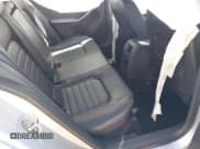 ✅ 2016 Volkswagen Jetta GLI SE • VIN: 3VW4T7AJ5GM227388 • Lot: 39520875. Wystawiony na IAAI z przebiegiem 71 008 mil. Bezpłatny archiwum sprzedaży aukcyjnych z USA i szczegółowy raport historii pojazdu na DreamBid. Zdjęcie 8.