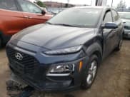 ✅ 2019 Hyundai Kona SE • VIN: KM8K1CAA1KU253723 • Лот: 55872882. Опубликован ранее на Copart с пробегом 61 016 миль. Бесплатный доступ к архиву аукционных продаж из США и подробный отчёт об истории автомобиля на DreamBid. Изображение 2.