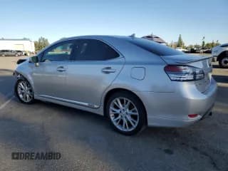 ✅ 2010 Lexus HS 250h • VIN: JTHBB1BA2A2001136 • Лот: 79146324. Опубликован ранее на Copart с пробегом 123 623 миль. Бесплатный доступ к архиву аукционных продаж из США и подробный отчёт об истории автомобиля на DreamBid. Изображение 2.