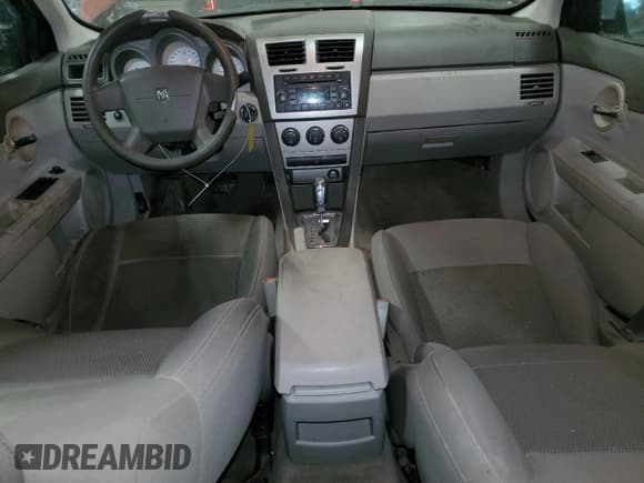 ✅ 2009 Dodge Avenger SE • VIN: 1B3LC46BX9N561201 • Лот: 89163825. Опубликован ранее на Copart с пробегом 194 787 миль. Бесплатный доступ к архиву аукционных продаж из США и подробный отчёт об истории автомобиля на DreamBid. Изображение 8.