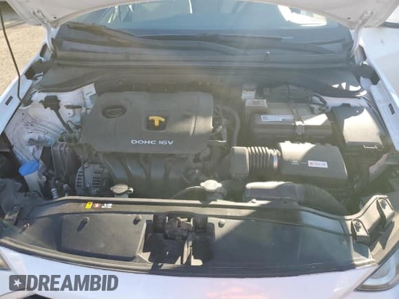 ✅ 2017 Hyundai Elantra Value Edition • VIN: 5NPD84LF7HH003722 • Lot: 86875795. Listed on Copart with 106,457 mi. Free auction sales archive from the USA and detailed vehicle history report at DreamBid. Image 11.