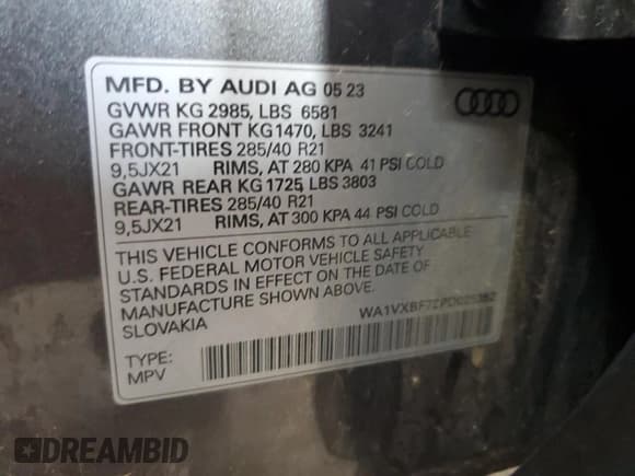 ✅ 2023 Audi Q7 Prestige • VIN: WA1VXBF72PD025352 • Lot: 70892995. Wystawiony na Copart z przebiegiem 37 209 mil. Bezpłatny archiwum sprzedaży aukcyjnych z USA i szczegółowy raport historii pojazdu na DreamBid. Zdjęcie 14.