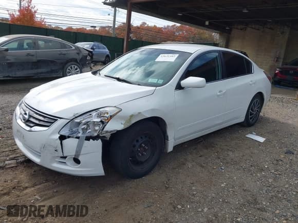 ✅ 2011 Nissan Altima S • VIN: 1N4AL2AP3BN454757 • Lot: 43631582. Listed on IAAI with 163,827 mi. Free auction sales archive from the USA and detailed vehicle history report at DreamBid. Image 17.