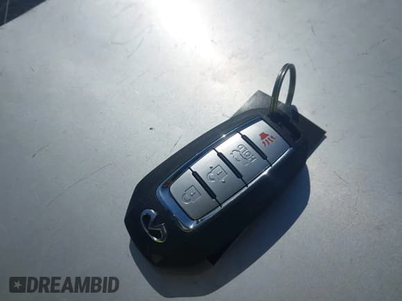 ✅ 2020 Infiniti Q50 Luxe • VIN: JN1EV7AP8LM205755 • Lot: 41566248. Listed on IAAI with 28,551 mi. Free auction sales archive from the USA and detailed vehicle history report at DreamBid. Image 11.