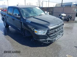 ✅ 2019 Ram 1500 Tradesman • VIN: 1C6SRFGT6KN622360 • Lot: 41666322. Wystawiony na IAAI z przebiegiem 91 475 mil. Bezpłatny archiwum sprzedaży aukcyjnych z USA i szczegółowy raport historii pojazdu na DreamBid. Zdjęcie 1.