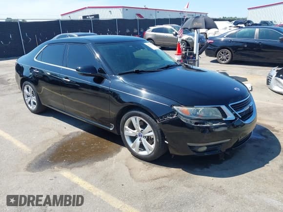 ✅ 2011 Saab 9-5 Turbo4 • VIN: YS3GN4AR6B4001324 • Lot: 43079025. Wystawiony na IAAI z przebiegiem 26 000 mil. Bezpłatny archiwum sprzedaży aukcyjnych z USA i szczegółowy raport historii pojazdu na DreamBid. Zdjęcie 1.