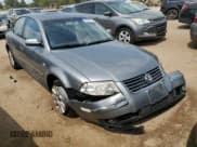 ✅ 2003 Volkswagen Passat GLS • VIN: WVWPH63B83P389277 • Lot: 66245594. Wystawiony na Copart z przebiegiem 108 579 mil. Bezpłatny archiwum sprzedaży aukcyjnych z USA i szczegółowy raport historii pojazdu na DreamBid. Zdjęcie 4.