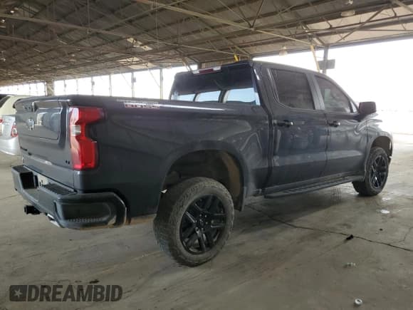 ✅ 2023 Chevrolet Silverado 1500 LT Trail Boss • VIN: 3GCUDFE80PG269161 • Lot: 45678295. Wystawiony na Copart z przebiegiem Nie podano. Bezpłatny archiwum sprzedaży aukcyjnych z USA i szczegółowy raport historii pojazdu na DreamBid. Zdjęcie 3.