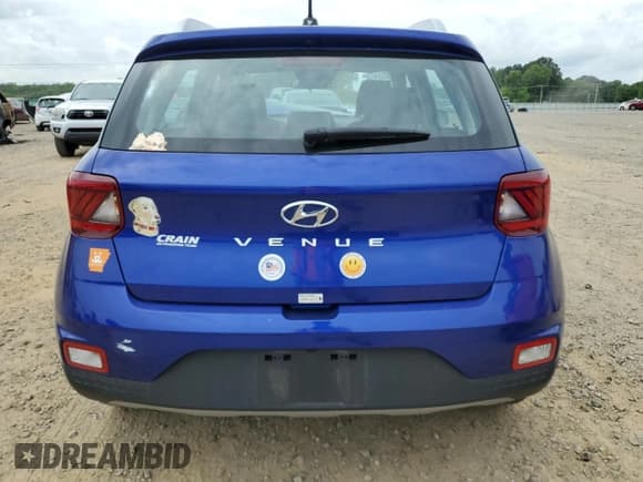 ✅ 2024 Hyundai Venue SEL • VIN: KMHRC8A37RU294441 • Lot: 54591745. Listed on Copart with 11,402 mi. Free auction sales archive from the USA and detailed vehicle history report at DreamBid. Image 6.