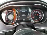 ✅ 2020 Dodge Challenger R/T Scat Pack • VIN: 2C3CDZFJ8LH234025 • Lot: 36318423. Wystawiony na Copart z przebiegiem 26 229 mil. Bezpłatny archiwum sprzedaży aukcyjnych z USA i szczegółowy raport historii pojazdu na DreamBid. Zdjęcie 9.