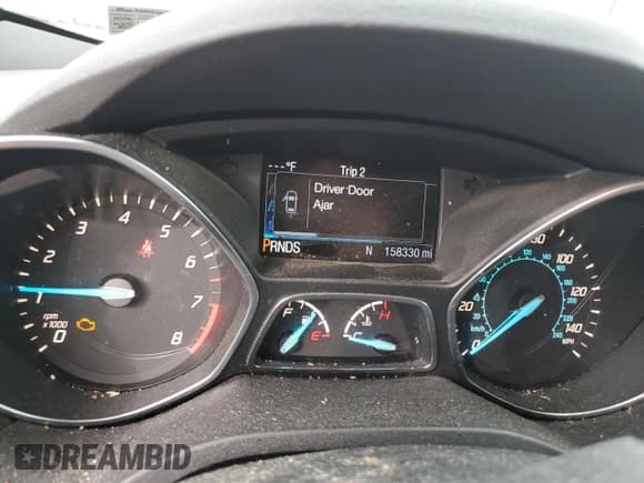 ✅ 2016 Ford Escape SE • VIN: 1FMCU9G9XGUA59341 • Lot: 81820755. Listed on Copart with 158,330 mi. Free auction sales archive from the USA and detailed vehicle history report at DreamBid. Image 9.