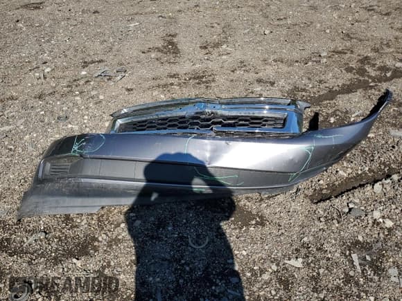 ✅ 2019 Chevrolet Tahoe LT • VIN: 1GNSCBKC3KR293627 • Lot: 85116235. Listed on Copart with 125,277 mi. Free auction sales archive from the USA and detailed vehicle history report at DreamBid. Image 13.