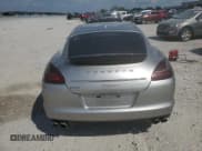 ✅ 2012 Porsche Panamera • VIN: WP0AA2A74CL013085 • Лот: 66876105. Опубликован ранее на Copart с пробегом 113 242 миль. Бесплатный доступ к архиву аукционных продаж из США и подробный отчёт об истории автомобиля на DreamBid. Изображение 6.