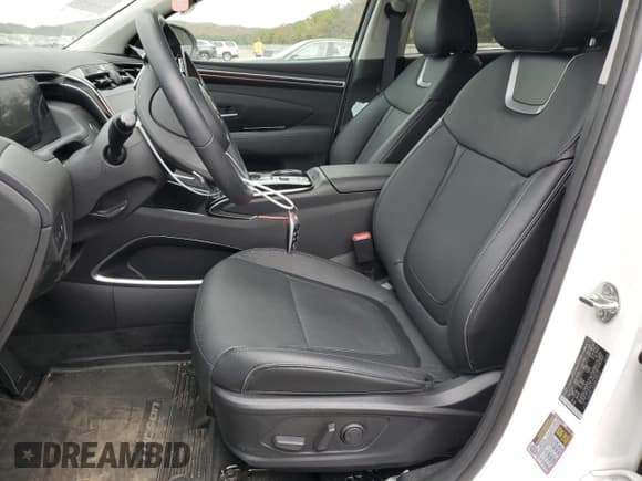 ✅ 2024 Hyundai Tucson Limited • VIN: 5NMJECDE4RH395102 • Lot: 72898824. Wystawiony na Copart z przebiegiem 11 469 mil. Bezpłatny archiwum sprzedaży aukcyjnych z USA i szczegółowy raport historii pojazdu na DreamBid. Zdjęcie 7.