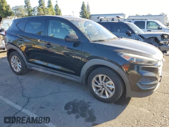 ✅ 2017 Hyundai Tucson SE • VIN: KM8J23A43HU262807 • Lot: 82680055. Wystawiony na Copart z przebiegiem 160 427 mil. Bezpłatny archiwum sprzedaży aukcyjnych z USA i szczegółowy raport historii pojazdu na DreamBid. Zdjęcie 4.