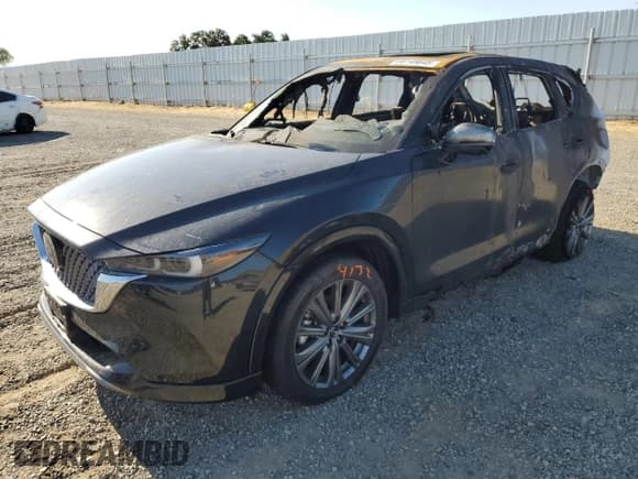 ✅ 2024 Mazda CX-5 Signature • VIN: JM3KFBXY7R0352995 • Лот: 66149645. Опубликован ранее на Copart с пробегом Не указан. Бесплатный доступ к архиву аукционных продаж из США и подробный отчёт об истории автомобиля на DreamBid. Изображение 1.