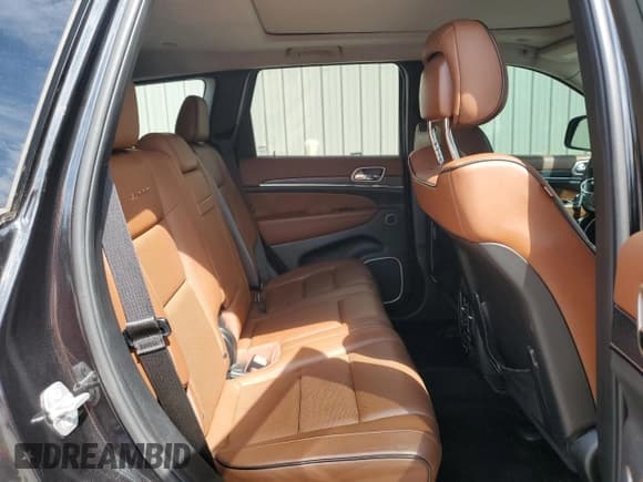 ✅ 2015 Jeep Grand Cherokee • VIN: 1C4RJEJMXFC920244 • Lot: 85840665. Listed on Copart with 116,223 mi. Free auction sales archive from the USA and detailed vehicle history report at DreamBid. Image 11.
