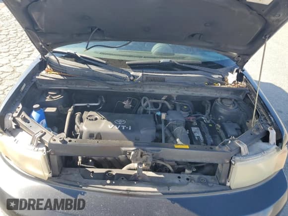 ✅ 2004 Scion xB • VIN: JTLKT324940142715 • Лот: 70875135. Опубликован ранее на Copart с пробегом 323 005 миль. Бесплатный доступ к архиву аукционных продаж из США и подробный отчёт об истории автомобиля на DreamBid. Изображение 11.