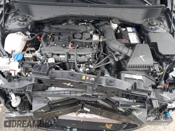 2024 Hyundai Kona Limited with VIN KM8HECA31RU154863, listed as a Copart auction lot 81560554 with 5,993 mi miles and Non repairable. Bid and sale history available at DreamBid. Image 12.